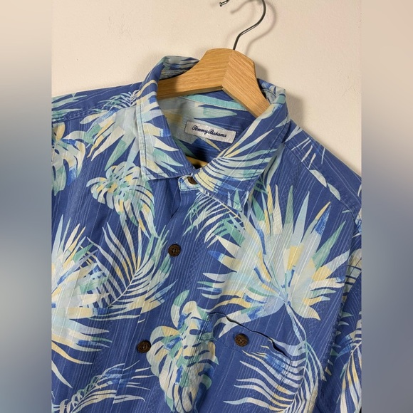 Tommy Bahama Geo Islandzone Hawaiian Shirt Men XL Silk Blend Blue Floral Coolmax - Picture 1 of 9